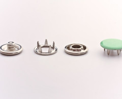 Кнопка рубашечная 9,5мм закрытая E&E (уп.1440 шт)