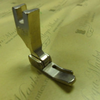 Лапки для швейных машин в Воронеже