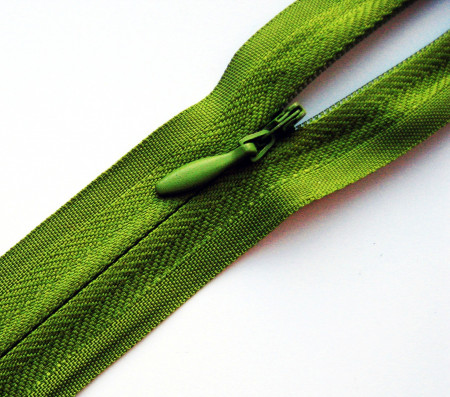 Молния спираль Т-3 юбочная потайная х/б 20см в Воронеже